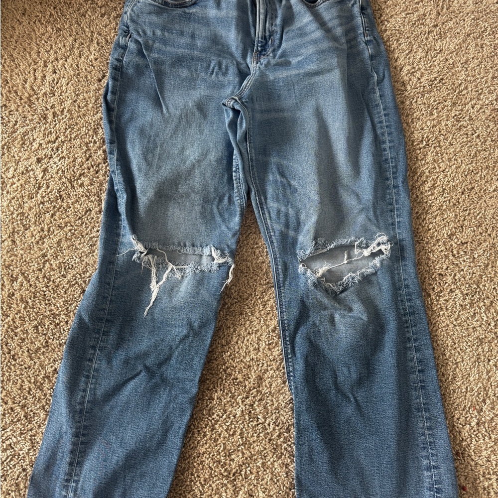 American Eagle Outfitters Light Wash Ripped Women's Jeans